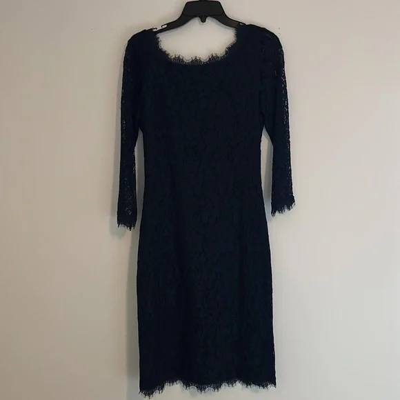 Diane Von Furstenberg Navy Sarita Dress Lace Dress Size 10 - Picture 2 of 4